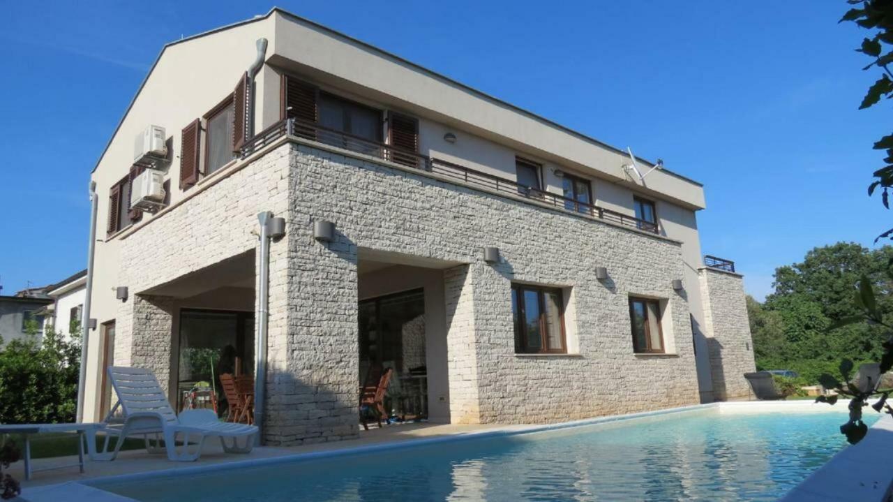 House Mia Lägenhet Ližnjan Exteriör bild