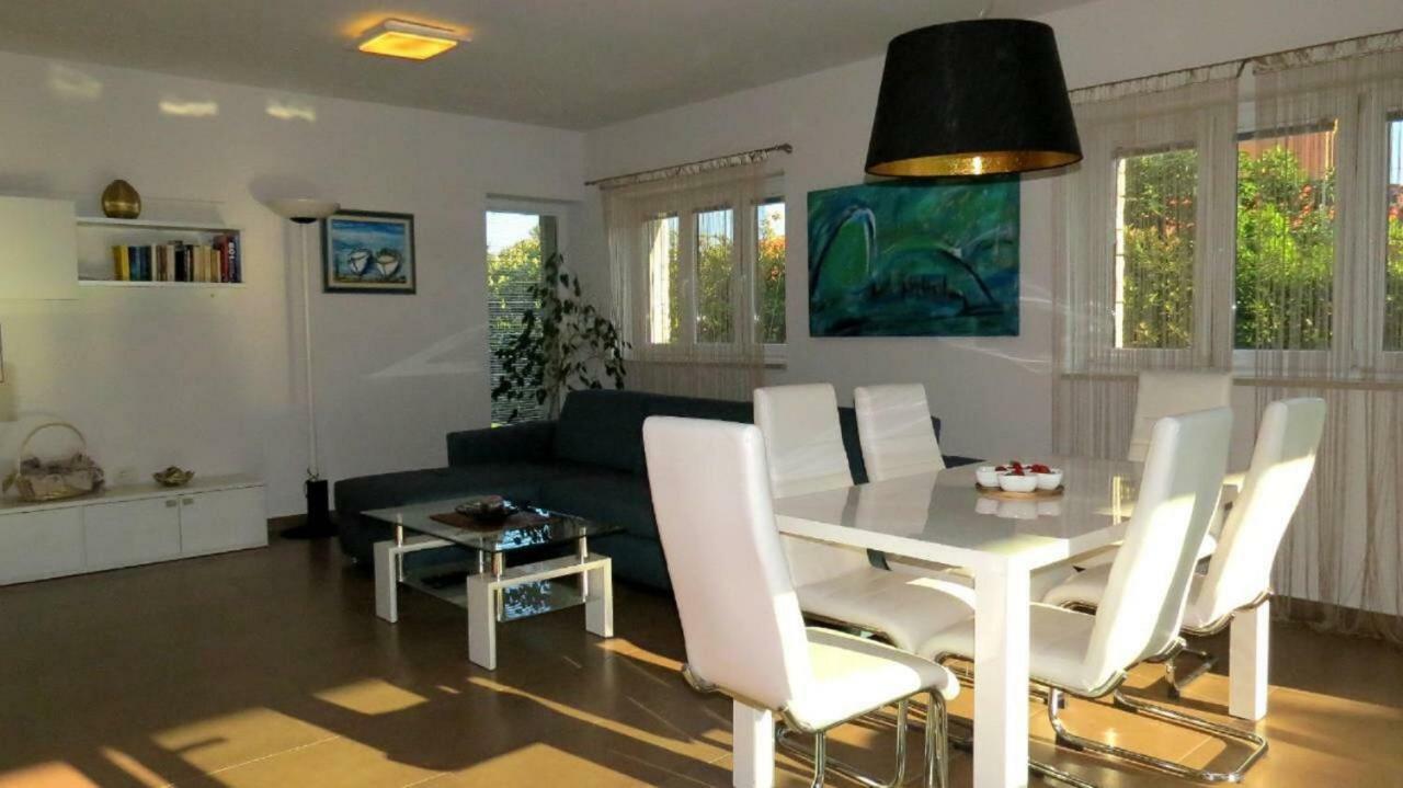 House Mia Lägenhet Ližnjan Exteriör bild